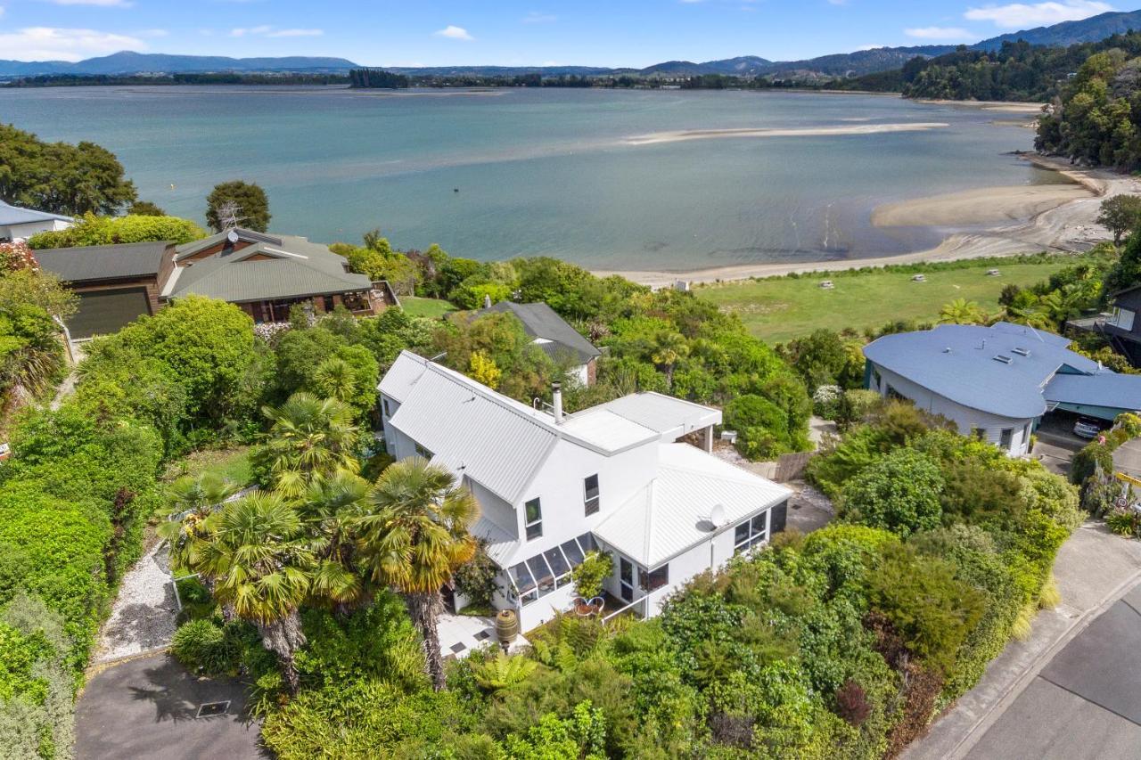 Beach Front:Palms-On-The-Beach.Kaiteriteri. Exterior foto